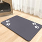 🐾💧 Tapis de gamelle pour animaux facile à nettoyer – Bordure anti-débordement, surface imperméable, un coup d’éponge et c’est propre, fini les éclaboussures d’eau et les croquettes éparpillées sur le carrelage 🧼🐶