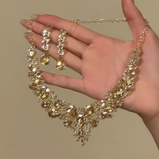 🌸 50% DE RÉDUCTION! ✨ Bijoux Élégants Jaunes Scintillants en Strass – Design raffiné, brillant & léger – Parfaits pour rehausser toutes vos tenues 🌟