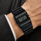 ⌚💎 Montre digitale de luxe pour homme – Métal poli effet miroir, affichage clair, le style bureau et soirée en un seul garde-temps, noir / argent-noir 🕶️🌃